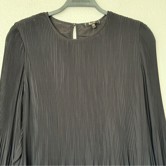Quince Chiffon Pleated Long Sleeve Mini Dress in Black Size Small - Picture 5 of 13